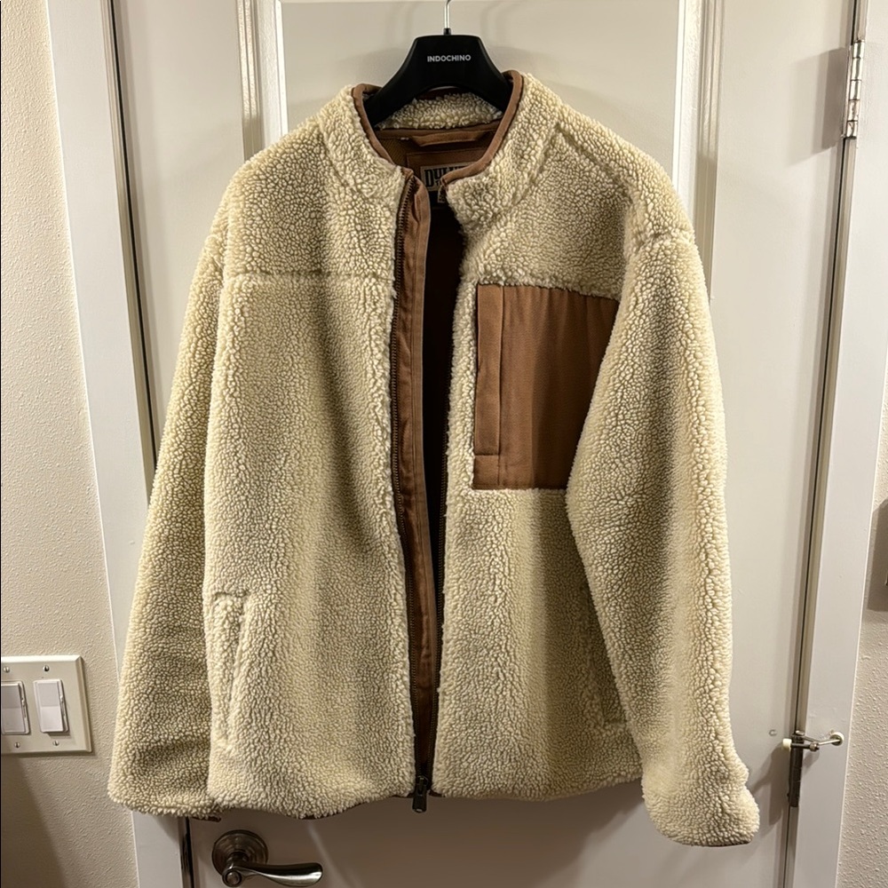 Duluth Trading Co zip-up Sherpa jacket size L